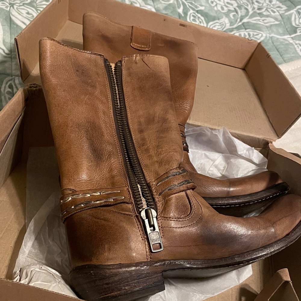 Bed Stu cobbler series  Women's Brown Leather Heeled Boots
